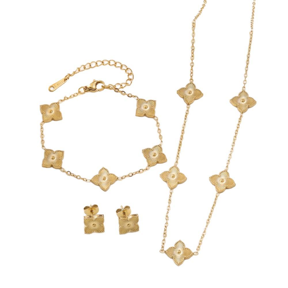 Элегантный ювелирный набор из титановой стали 18 карат: Браслет, Колье и Серьги-гвоздики с Лазерной Полосой и Клевером