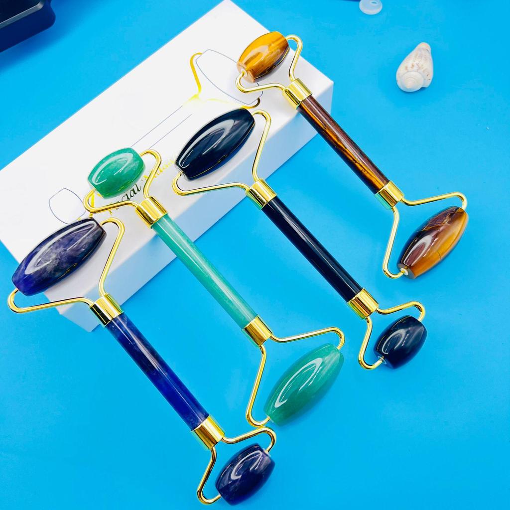 Массажер для лица из розового кварца с двойной головкой