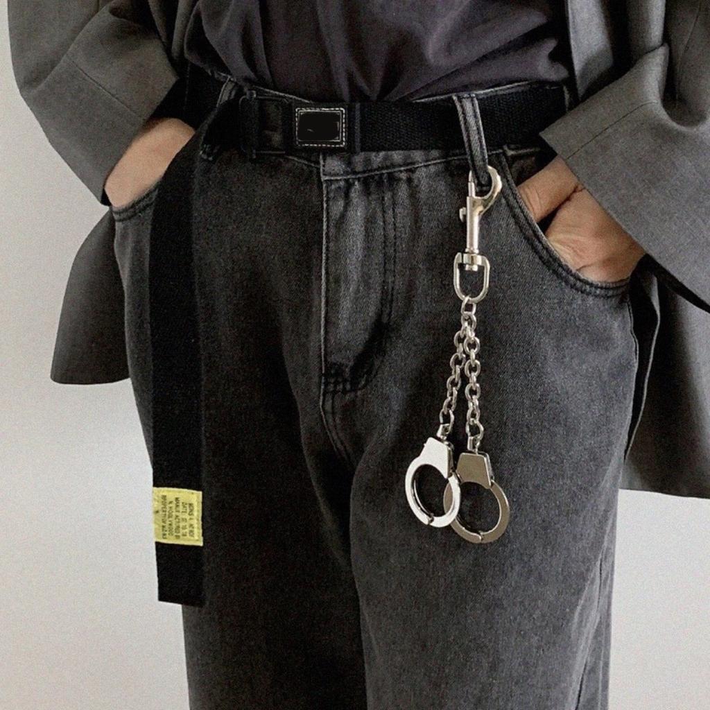 Fashionable Keychain Handcuff Pendant Keyring Decorative Key Holder Punk Key Hanger Pants Chains for Hip Hop Lovers