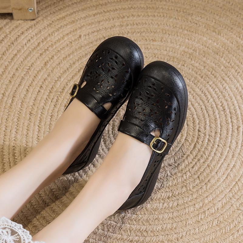 Мама лето полые новые на плоской подошве дышащие одинарные туфли сандалии нескользящие с мягкой подошвой удобные с отверстиями женская обувь