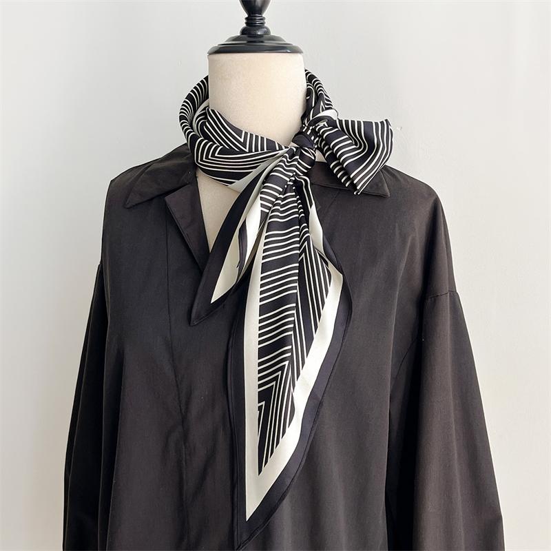 2025 Новая Мода Женский Треугольный Шарф Богемный Стиль Пейсли Дизайнер Длинная Лента Твиловый Шелк Шарфы Косынка Роскошь