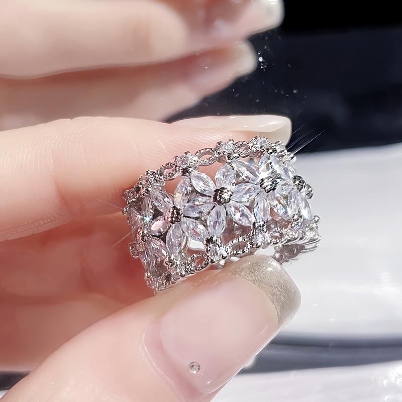 Premium Sense Row Diamond Petal Opening Ring Full Diamond Shiny Exquisite Zircon Light Luxury Personality Ring Woman