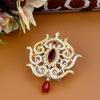 Vintage Gold Color Women's Floral Brooch Vintage Grey Crystal Bohemian Banquet Jewelry Brooch Gift