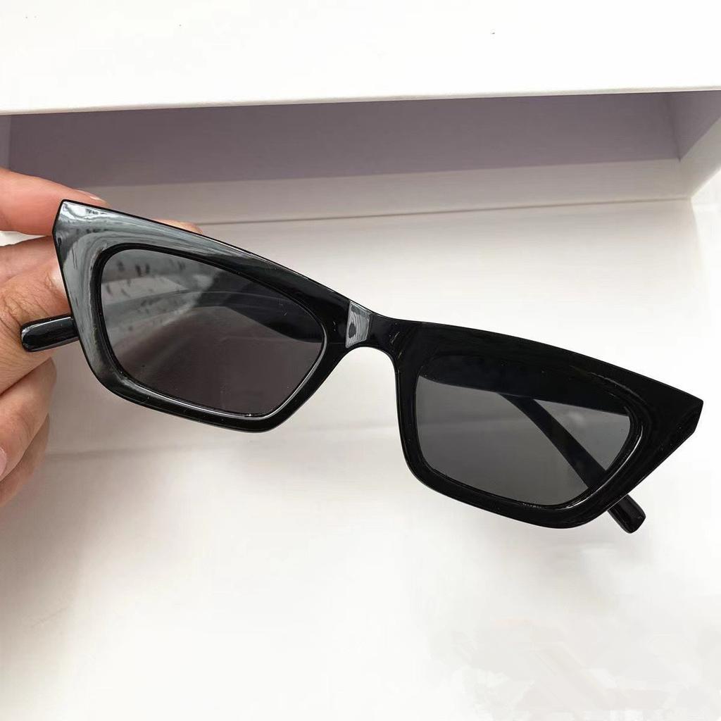Luxury Rectangle Sunglasses Woman Vintage Cat Eye Design Sun Glasses Female Male Personality Cool Retro Black Cateye Oculos