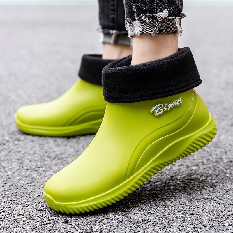 2025 Мужские водонепроницаемые низкие модные резиновые сапоги: Нескользящий и легкий для использования на улице и на кухне