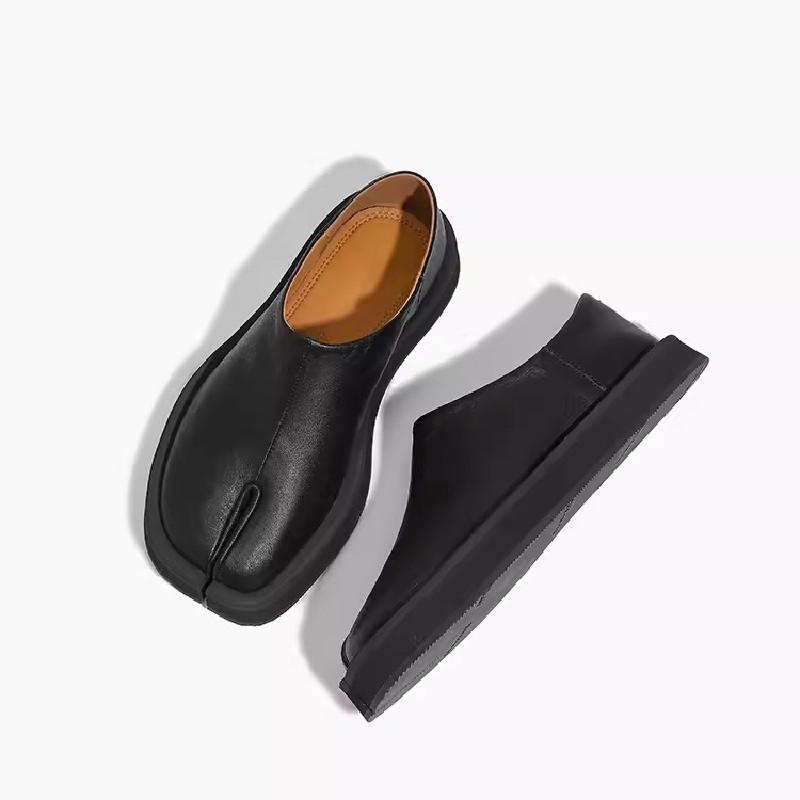 New Split Toe Flats Women Slip-On Casual Shoes Women Fashion Mary Janes Shoes Pig Hoof Shoes Woman Loafers Chaussure Femme