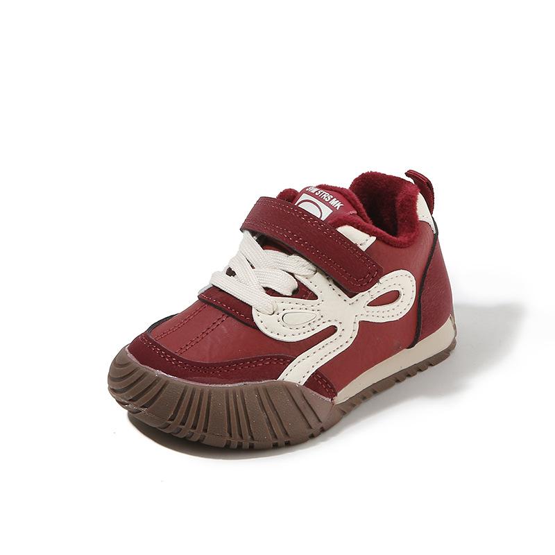 New winter collection of children's athletic shoes, soft-soled walking shoes for toddlers1One5Boys and girls' sneakers, anti-kick, fleece-lined for