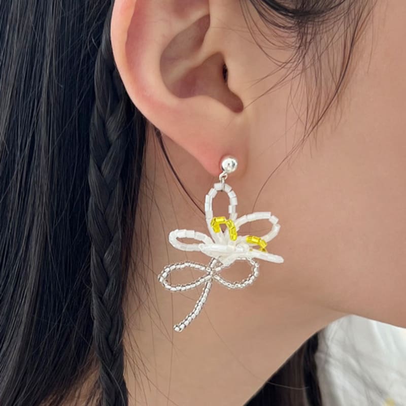 FANTASTIC PLANET wild flower beads earrings (3colors)