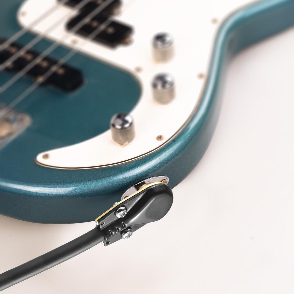 Комплект из 6 гитарных патч-кабелей CZ.INSPIRE, интерфейс 6,35 мм, одно/двухканальный переключатель DI на передней сцене