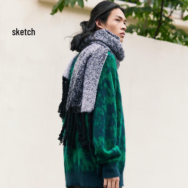 Мужской пуловер свободного кроя с круглым вырезом и принтом