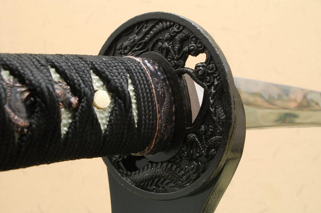 Имитация меча Shinobiya Kuroishime Scabbard Большой меч Протирание Имитация меча Сертификат (Меч, ножны, ткань, комплект)