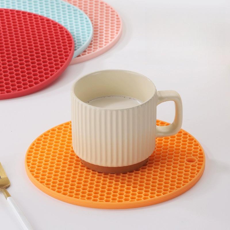 Round Insulation Silicone Mat Non-Slip Heat-Resistant Anti-Scalding Honeycomb Microwave Oven Mat Pot Holder Thicken Coasters