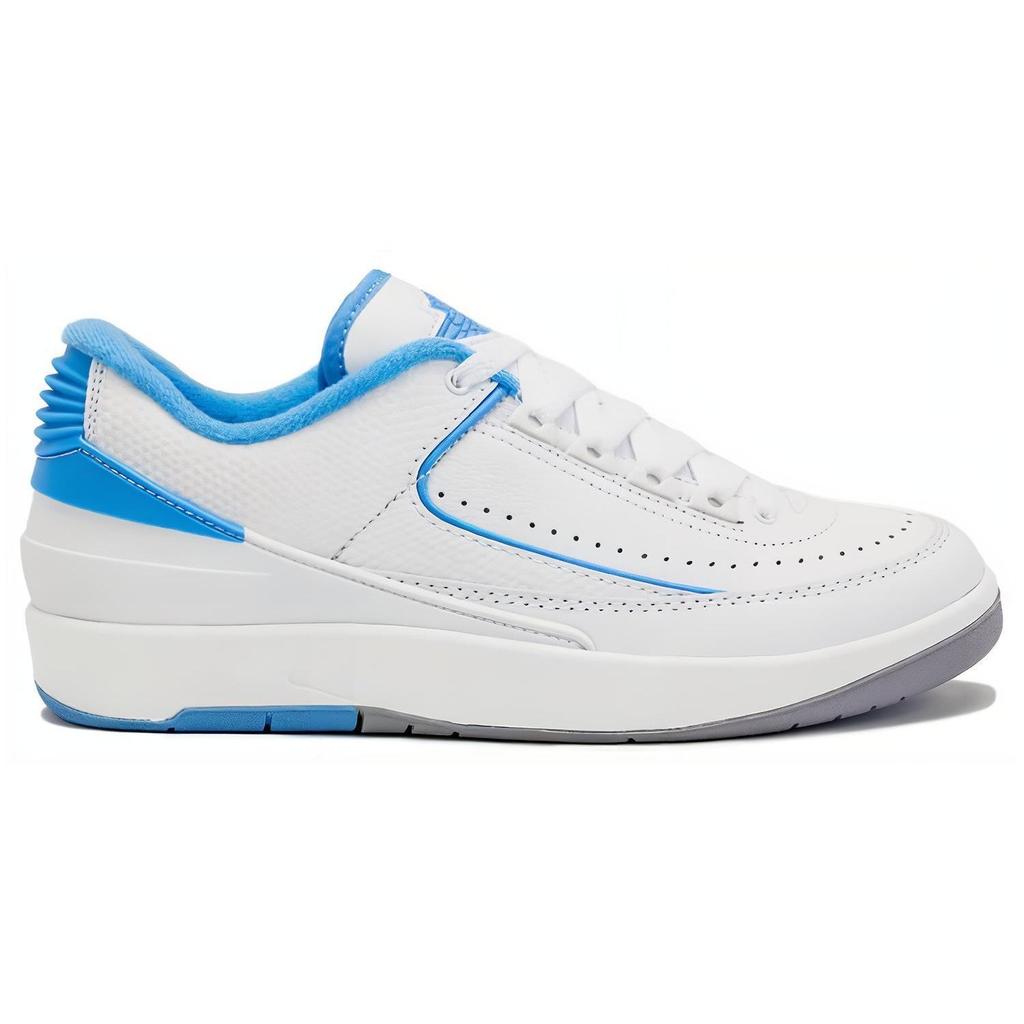 Детские кроссовки Air Jordan 2 Retro Low GS UNC Белый университетский синий FJ6869-104