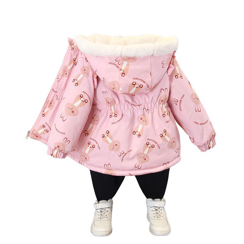 Стильное зимнее бархатное пальто 2024 года для девочек младшего возраста - теплая верхняя одежда с хлопковой подкладкой