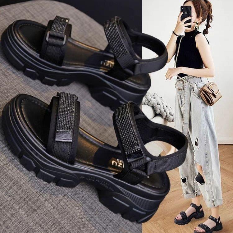 Босоножки на платформе со стразами, женские новые туфли-бублики летом 2024 года, модная верхняя одежда для увеличения роста, повседневная пляжная женская обувь