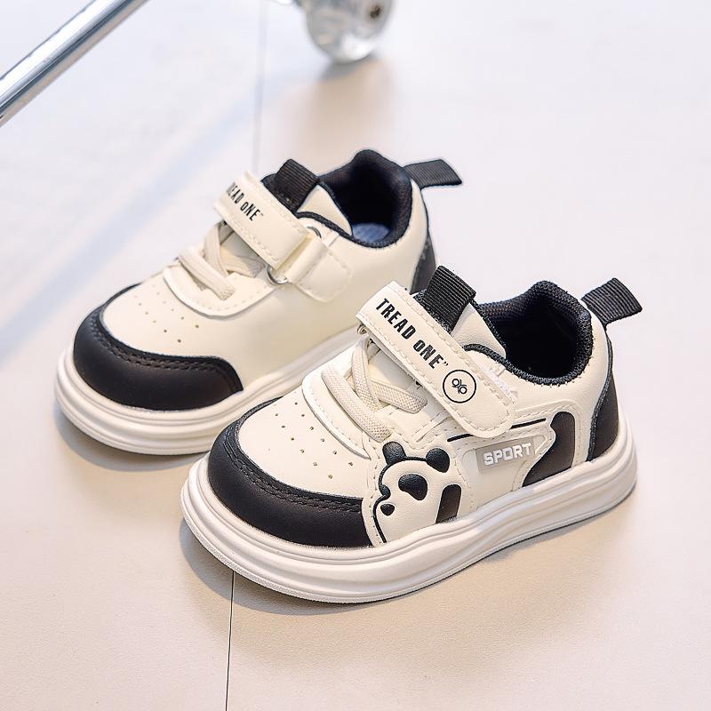 2026Spring toddler walking shoes for girls, Korean style versatile white shoes with soft soles for children, boys and girls