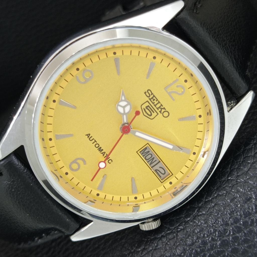 ВИНТАЖНЫЕ ОТРЕМОНТИРОВАННЫЕ МУЖСКИЕ АВТОМАТИЧЕСКИЕ ЧАСЫ SEIKO 5 ЯПОНИЯ ЗОЛОТОЙ ЦИФЕРБЛАТ a445587-1