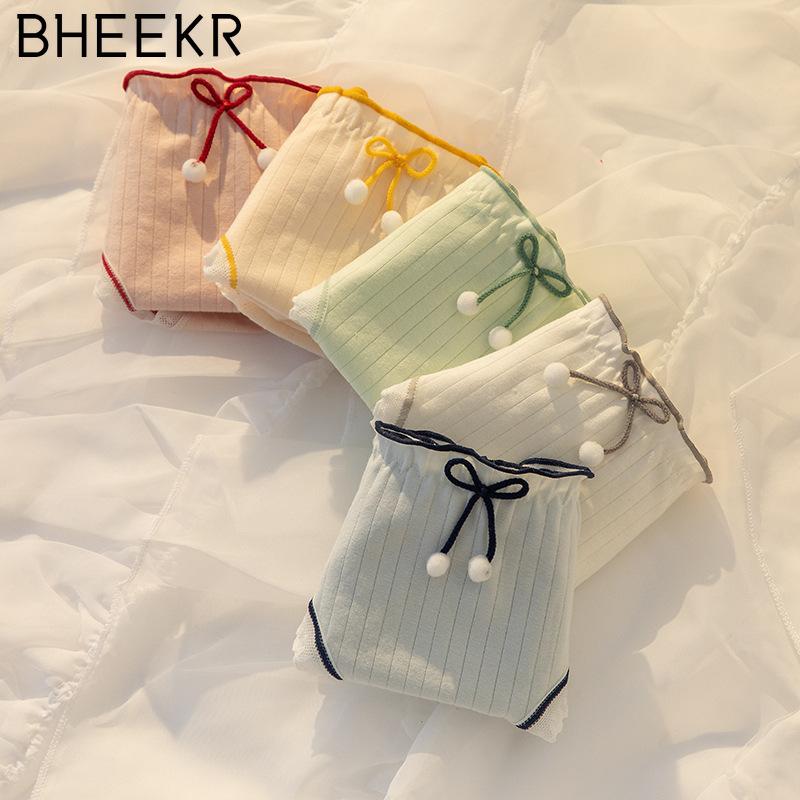 5pcs/set Hairball Bow Simple Girl Cotton Crotch Panties Female Mid-waist Sweet Student Briefs