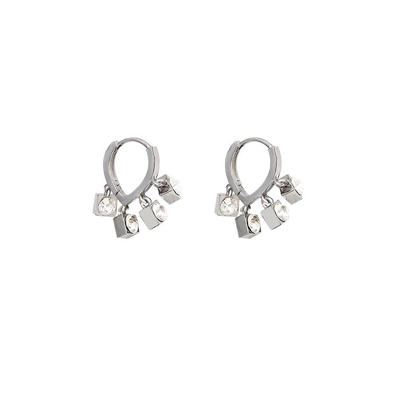 Серьги-подвески с кисточками из серебра 925 пробы с цирконием — элегантный, универсальный дизайн для женщин