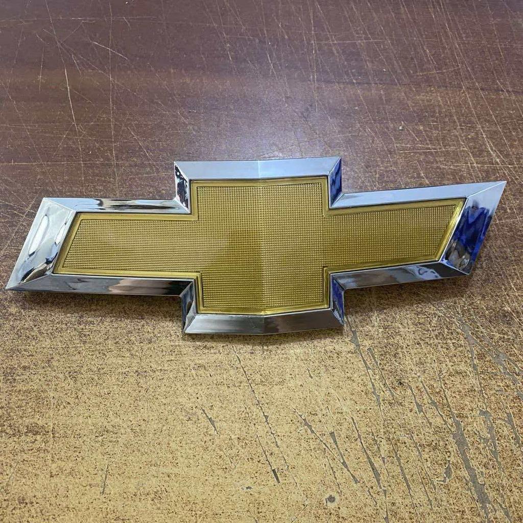 Car Front logo grill Rear Bumper tail door trunk Emblem For Chevrolet Malibu 2013-2015 Malibu Limited 2016