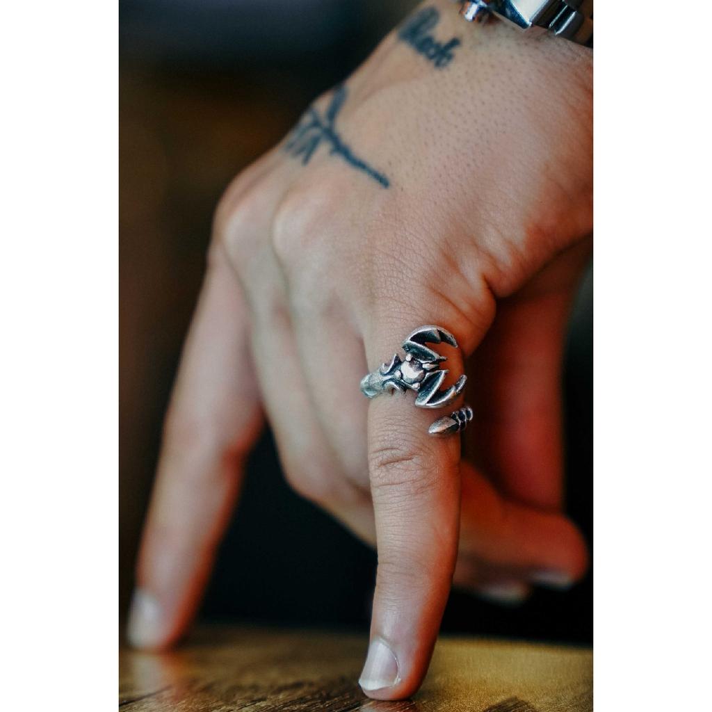 Унисекс Фигура Скорпиона Регулируемое Состаренное Посеребренное Кольцо