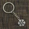 Fashion Snowflake Snow 20x23mm Pendant 30mm Key Ring Chain Bronze   Men Car Gift Souvenirs Keychain