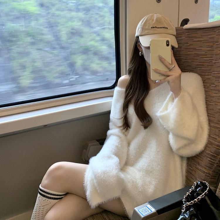 Женский осенний пуловер с V-образным вырезом и открытыми плечами – Нежный, свободный, белый вязаный топ с длинными рукавами