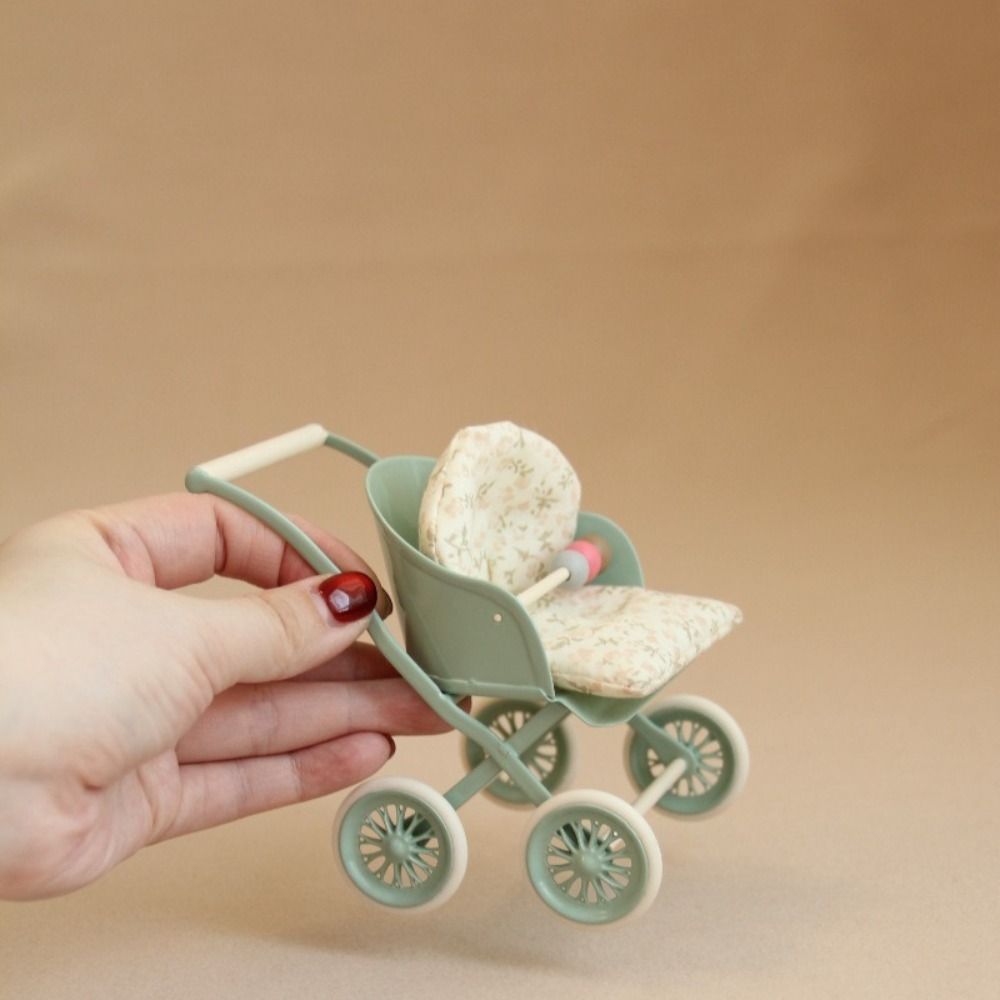 Искусственная детская игрушечная модель 1:12 Кукольный домик Миниатюрная сцена Новая детская коляска