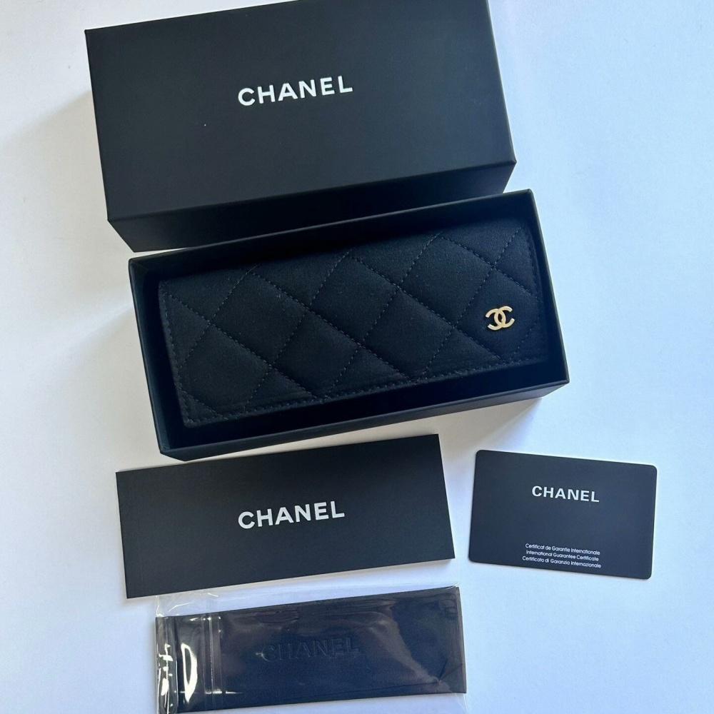 Chanel Черный Стеганый Тканевый Футляр для Очков