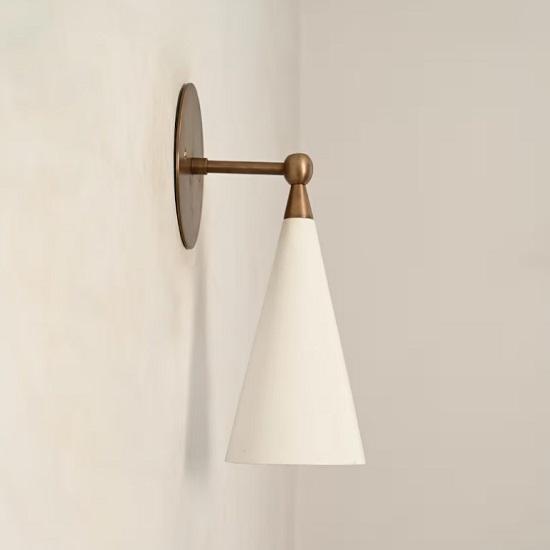 Настенный шарнирный светильник в стиле модерн середины века, из цельной античной латуни, в стиле Спутник Стильново