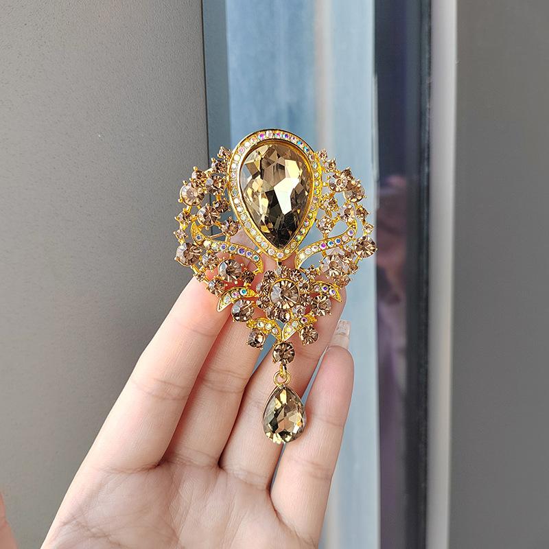 Брошь с подвеской в ​​виде большой капли воды в стиле ретро, ​​корсажная булавка со стразами, аксессуары для одежды, ювелирные изделия для женщин