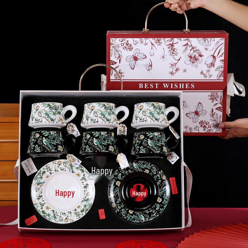 Подарочный набор керамической чашки и блюдца Lujiazui в стиле ретро с цветочным узором