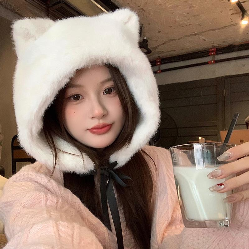 Милая плюшевая шапка с кошачьими ушками женская осенне-зимняя белая утолщенная теплая с защитой ушей шапка-ушанка модная