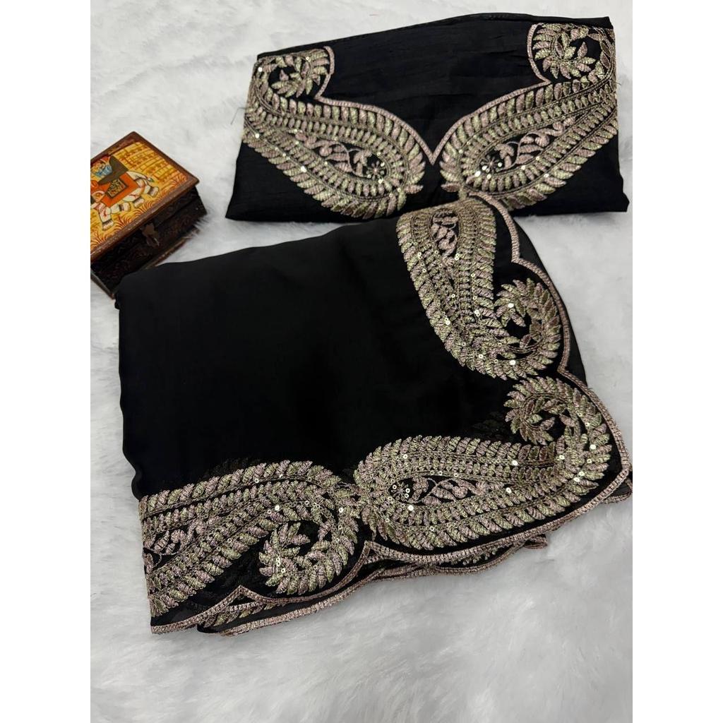 Премиальный шелк Ранголи с паллу, украшенным нитью джари, и вышивкой пайетками 3 мм