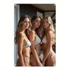 Шикарный настенный знак из алюминия в винтажном стиле -  | С изображением трех блондинок в бикини | Легко устанавливается благодаря предварительно просверленным отверстиям