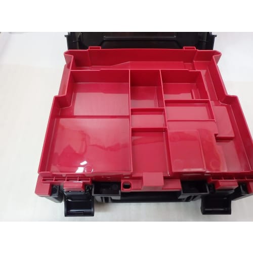 Пластиковый кейс Makita 821811-8