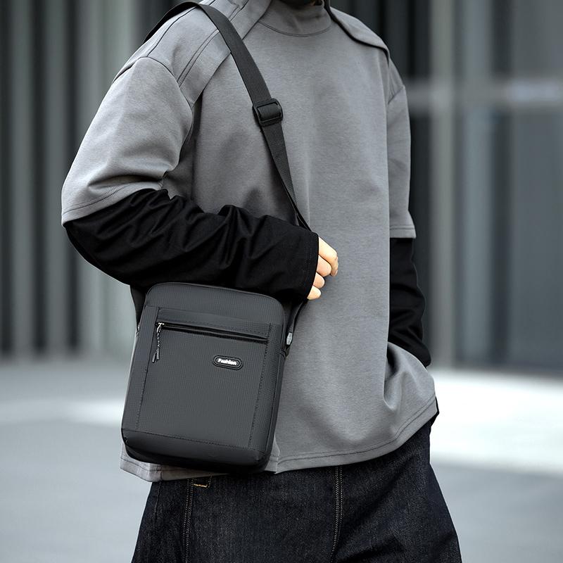 Городская сумка через плечо для通勤 - Модная оксфордская сумка-слинг через плечо с карманом для телефона (Деловой и Повседневный Стиль)