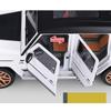 Масштаб 1/18 Benz G63 Wings of Dark Night ORV, литая под давлением модель автомобиля, игрушечный автомобиль с откатным механизмом, звуком и светом для детей, коллекция для мальчиков и девочек