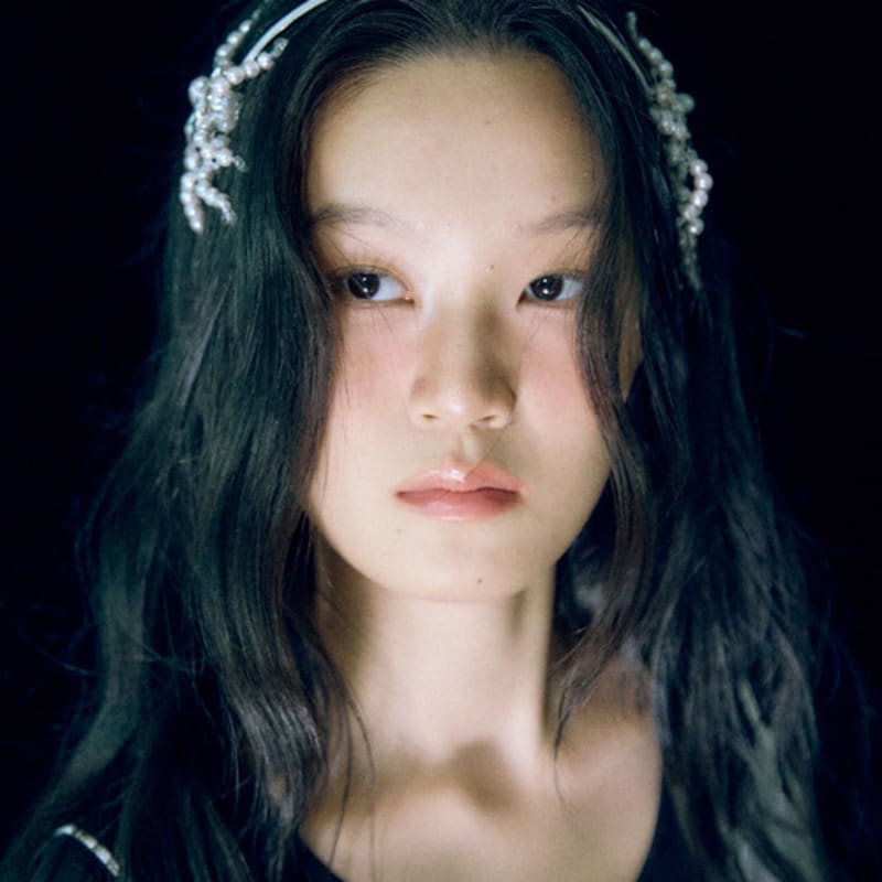 LOVUEE Повязка на голову Паук Белая