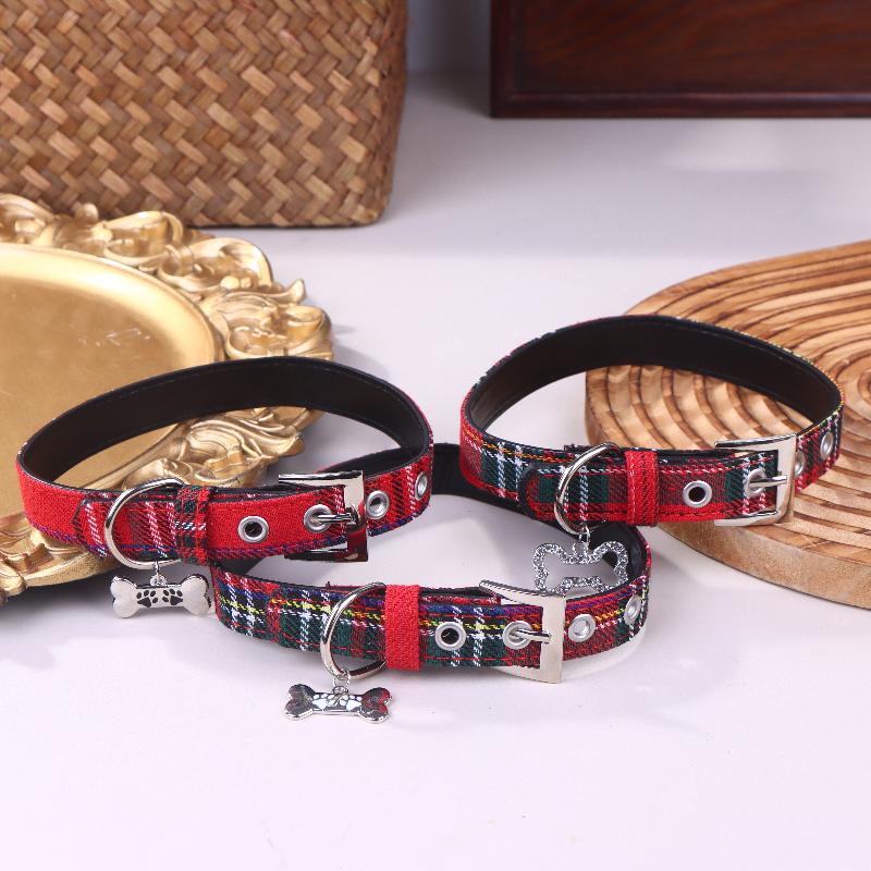 Y2K Goth Vintage Dog Bone Charm Necklace Punk Trendy Choker Simple Red Plaid Leather Buckle Necklaces Collar Chain Jewelry