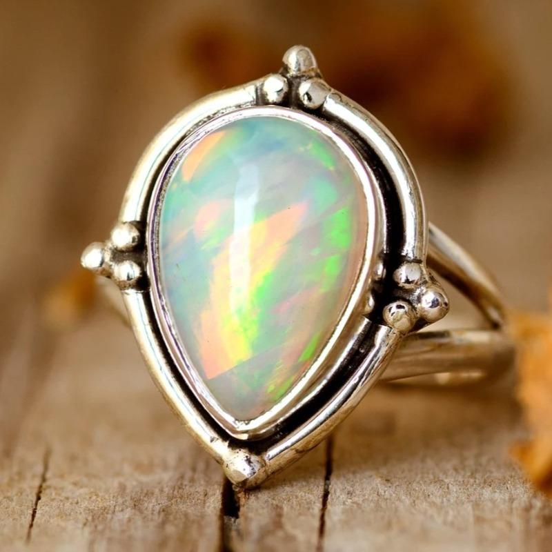 1pc Women's Fashion Statement Ring, Vintage Bohemian Style Inlaid Drop Gemstone Pattern Ring, Casual Party Vacation Jewelry for Women in Indian-Inspir