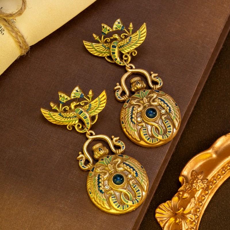 Vintage Relief Water Jug Earrings Needle Enamel Court Style Elegant Ear Jewelry Women