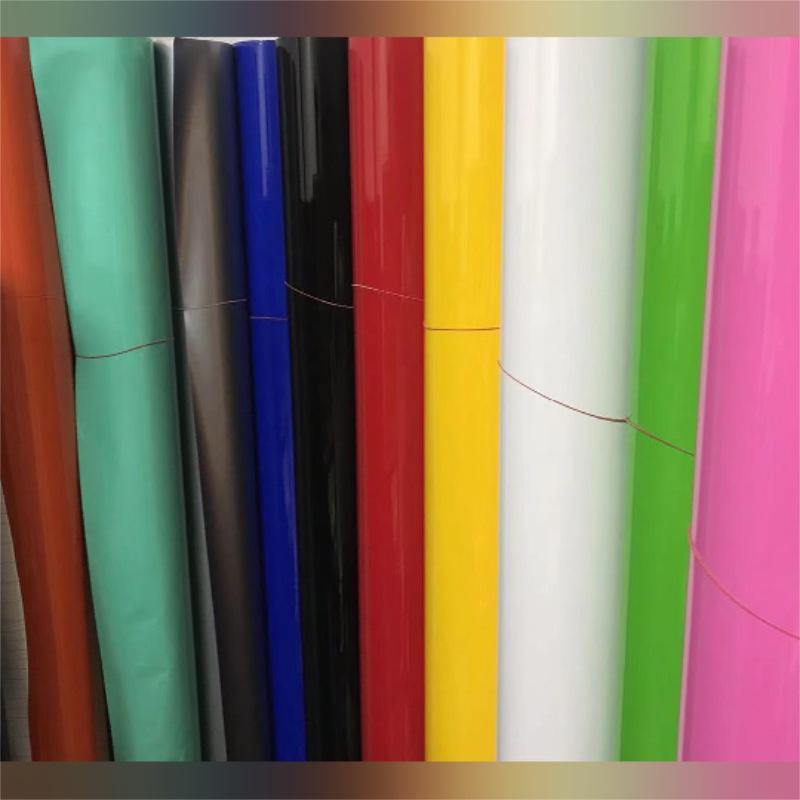 Пленка для смены цвета и наклейка на крышу автомобиля и мотоцикла