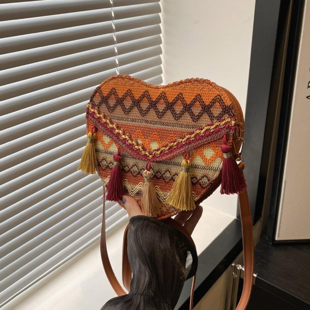 Tassel Fringe Shoulder Bag Love Shape Bohemian Messenger Bag Ethnic Style Crossbody Bags  Travel
