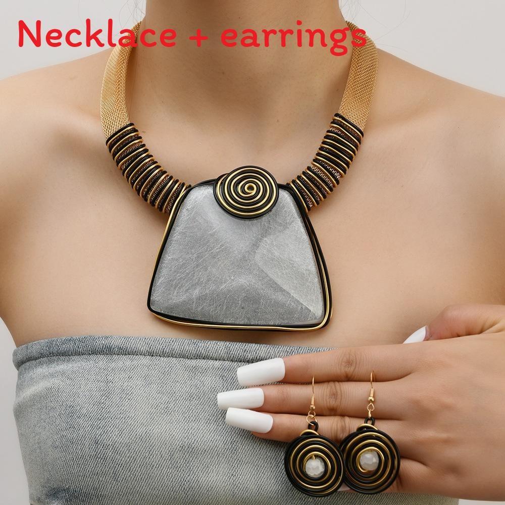 Resin Plastic And Jewelry Set With Large Gemstones And Elegant Water Chain For Fans Fashion