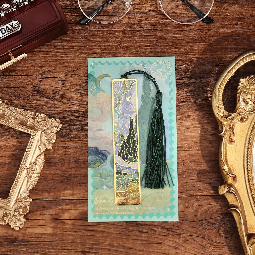 1 Pc Retro Floral Painting Metal Bookmark Hollow Bronzing Bookmark with Tassel Stationery Gifts for Book Club Reader