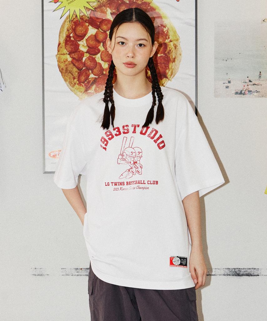 1993STUDIO [Lg Twins] Футболка с графическим принтом 93 Twins_Белый