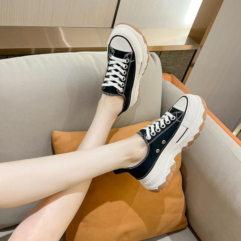 Niche Designer Round Head Canvas Shoes, New Thick-soled Breathable Little White Shoes, Casual Versatile Sports Shoes