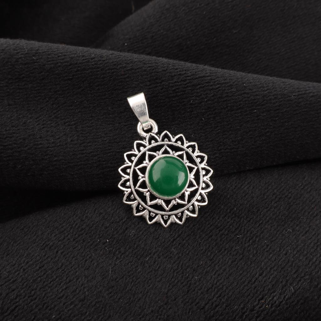 Green Onyx Cab Gemstone Pendant, 925 Solid Sterling Silver Jewelry, Handmade Beautiful Pendant For Wedding Gift