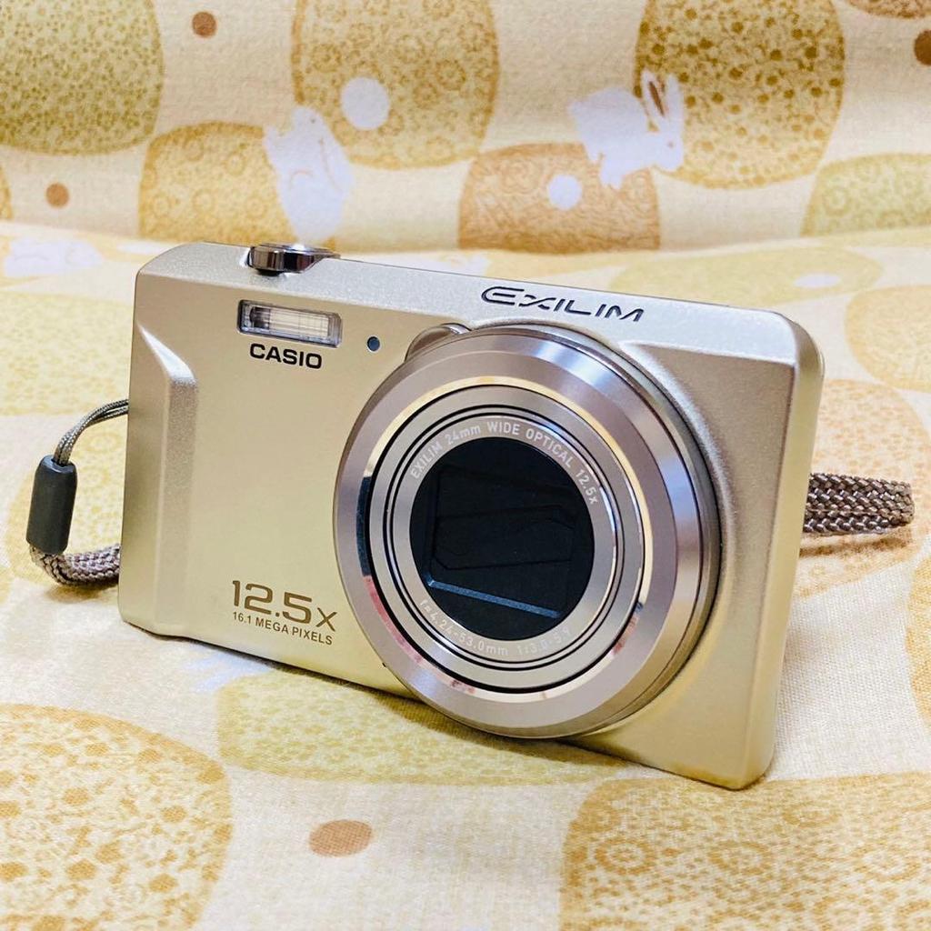 Цифровая камера CASIO EXILIM EX-ZS150, б/у, золотистая